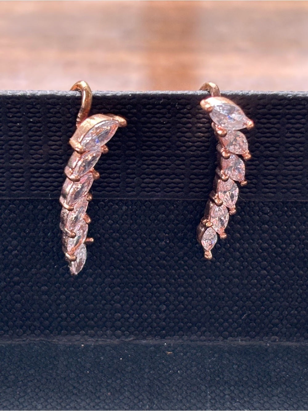 Rose Gold Crystal Leaf Drop Earrings - Women Jewelry - Picture 2 of 4